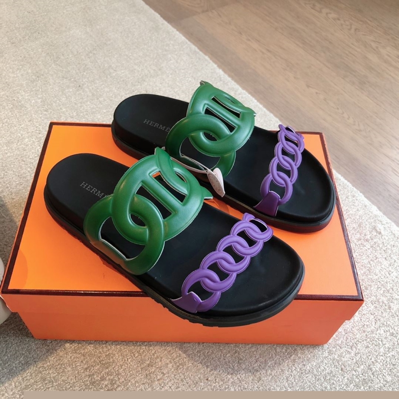 H**mes slippers